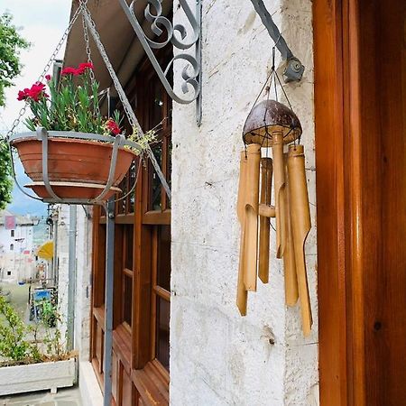 Guest House And Hostel Val-Mar Gjirokastër 外观 照片