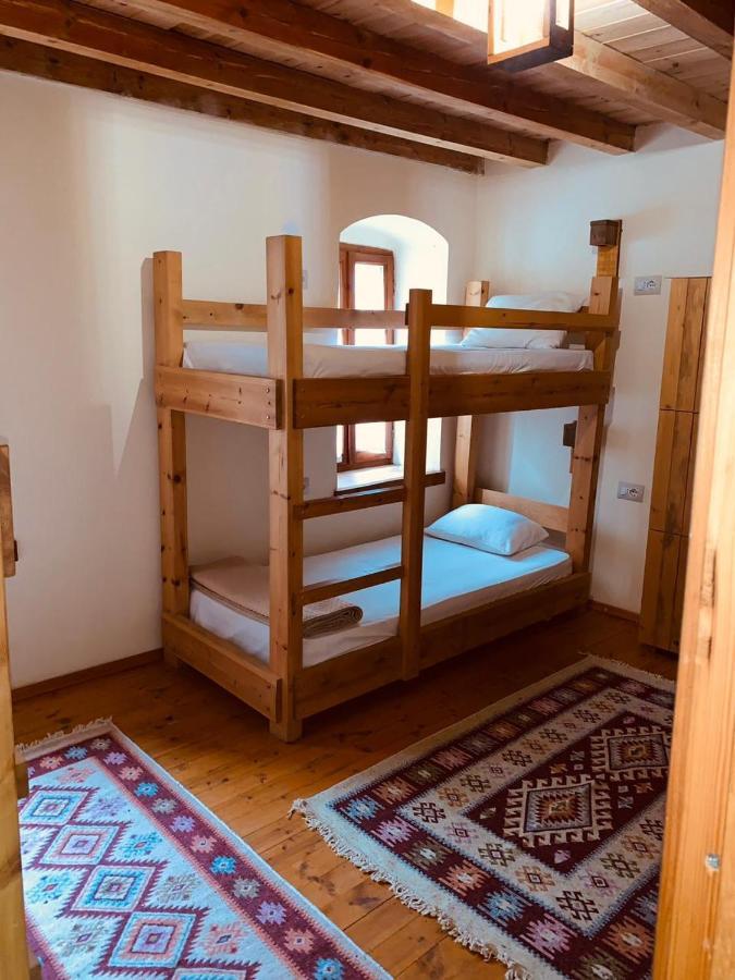 Guest House And Hostel Val-Mar Gjirokastër 外观 照片
