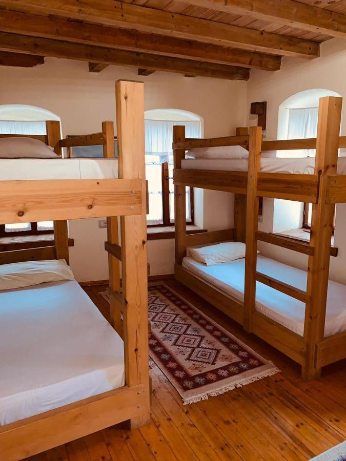 Guest House And Hostel Val-Mar Gjirokastër 外观 照片