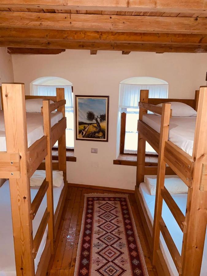 Guest House And Hostel Val-Mar Gjirokastër 外观 照片