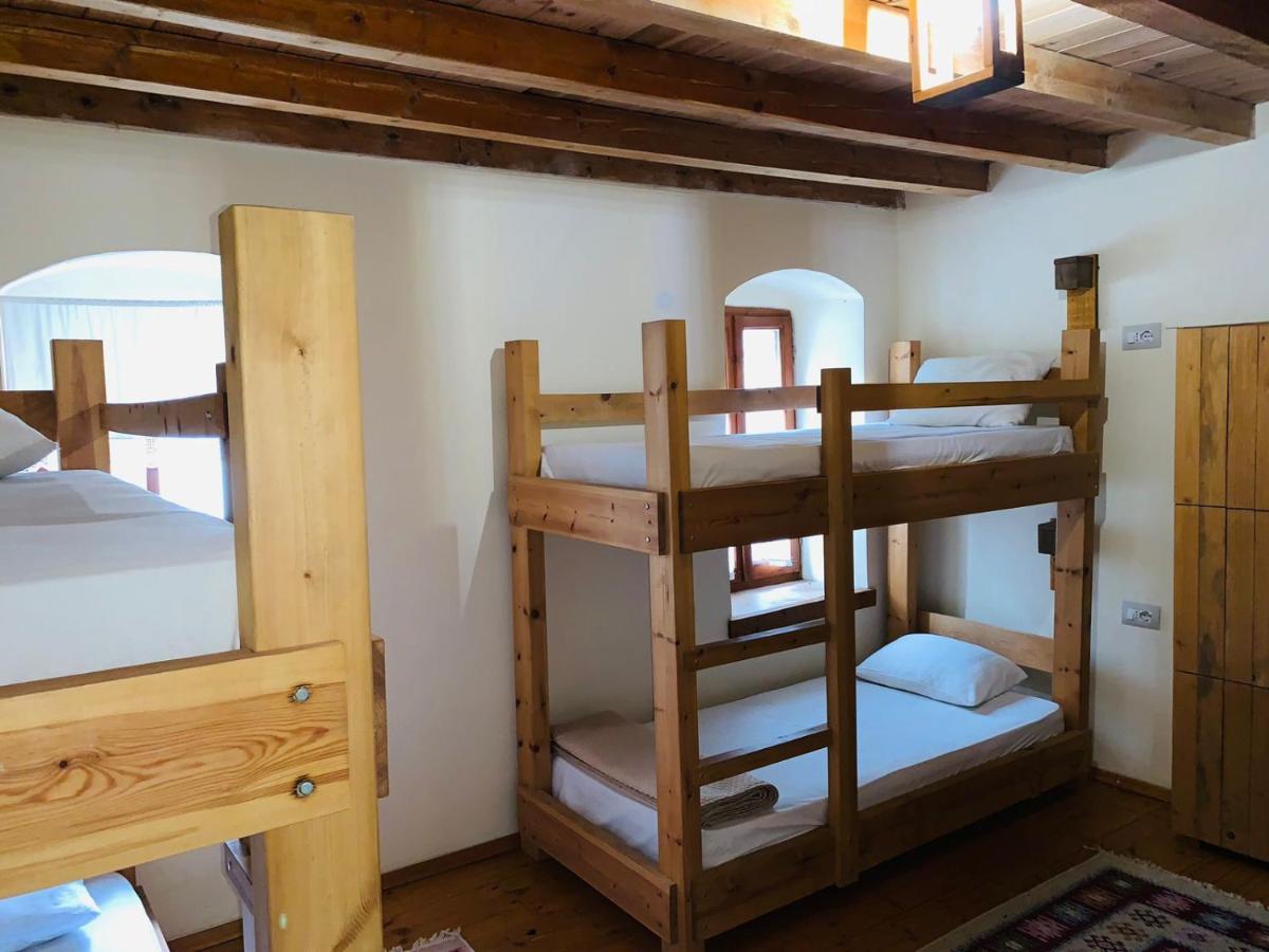 Guest House And Hostel Val-Mar Gjirokastër 外观 照片
